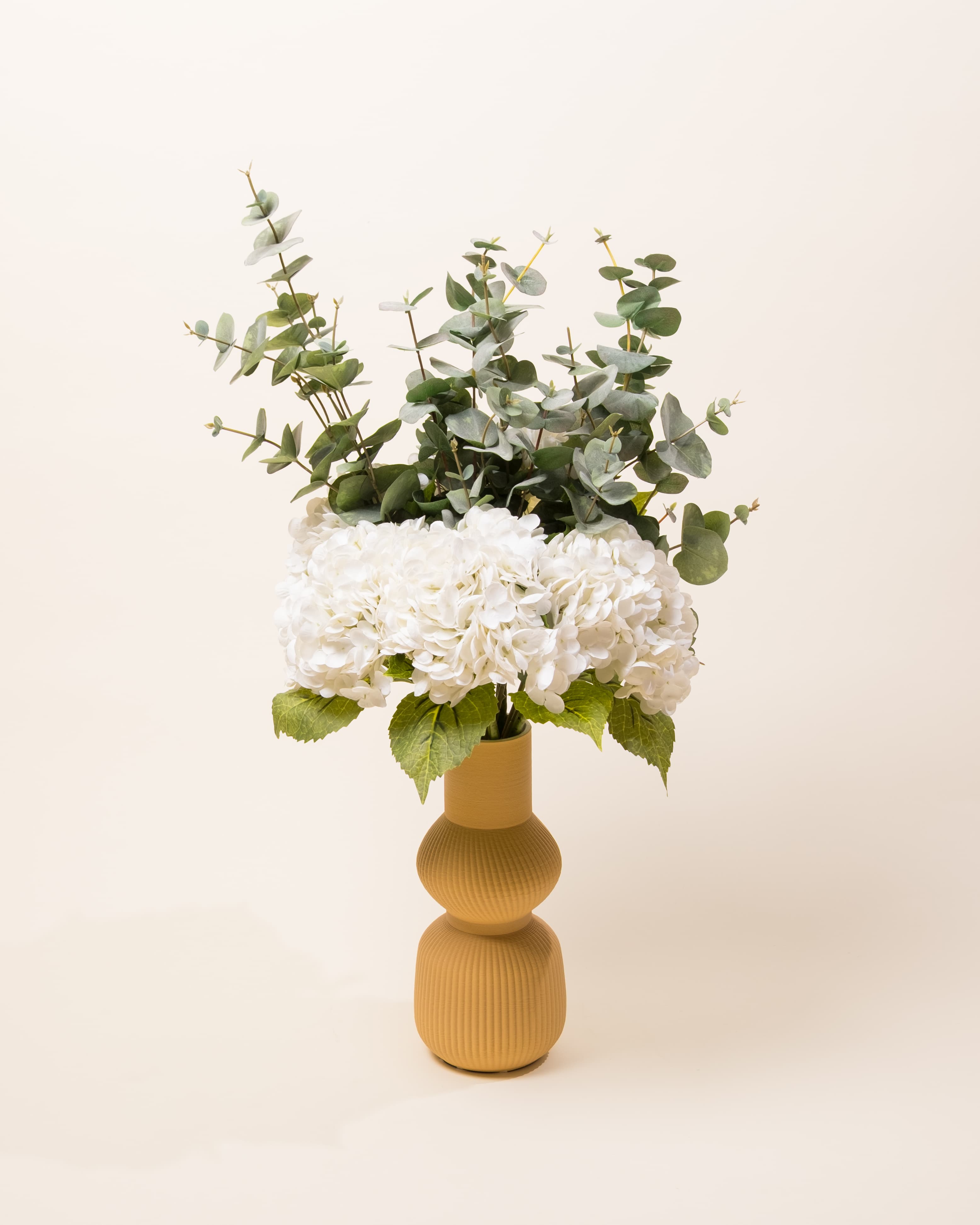 Luxury forever floral arrangement by Atelier Bloem