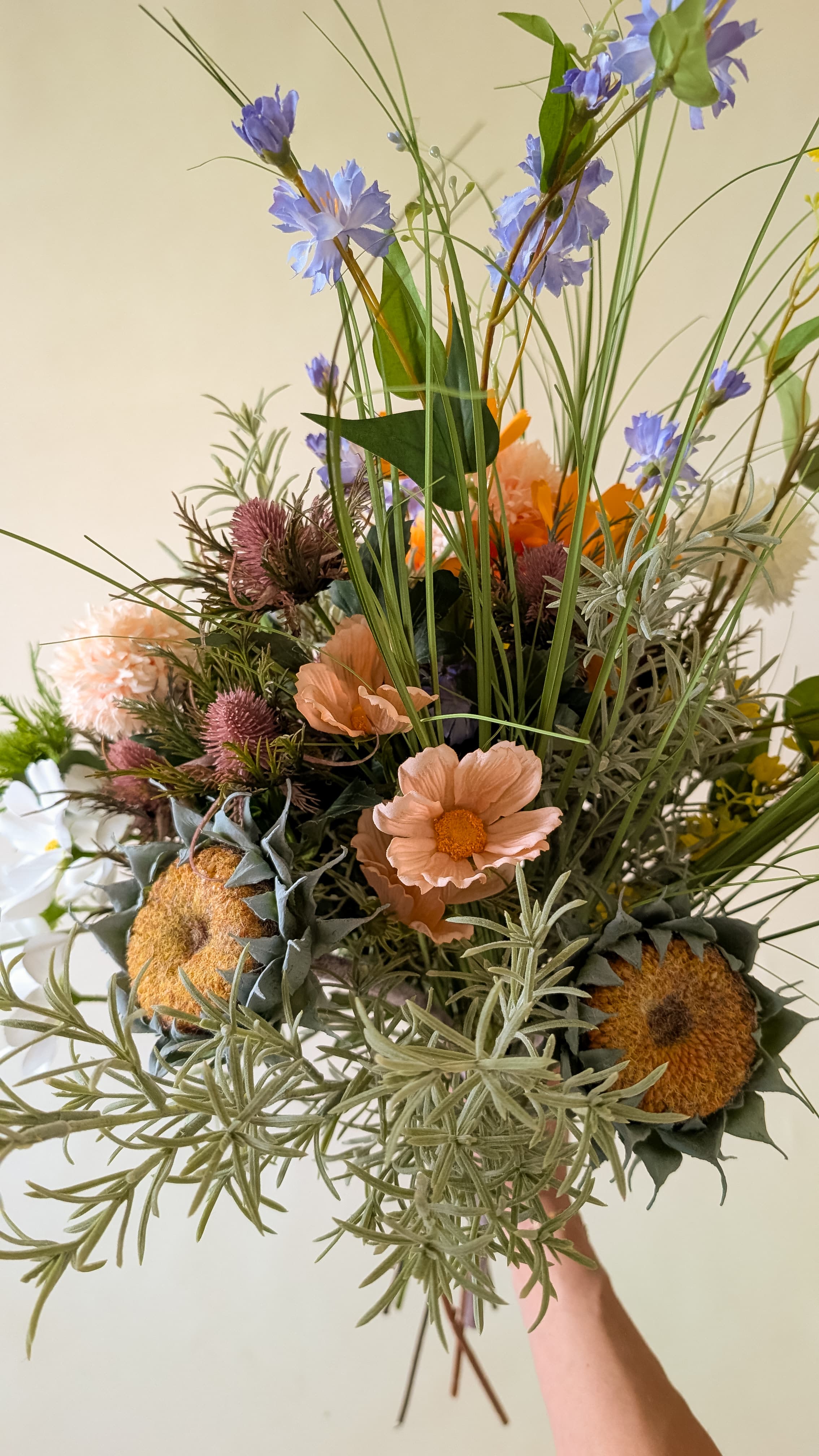 8 Atelier Boem wild bouquet