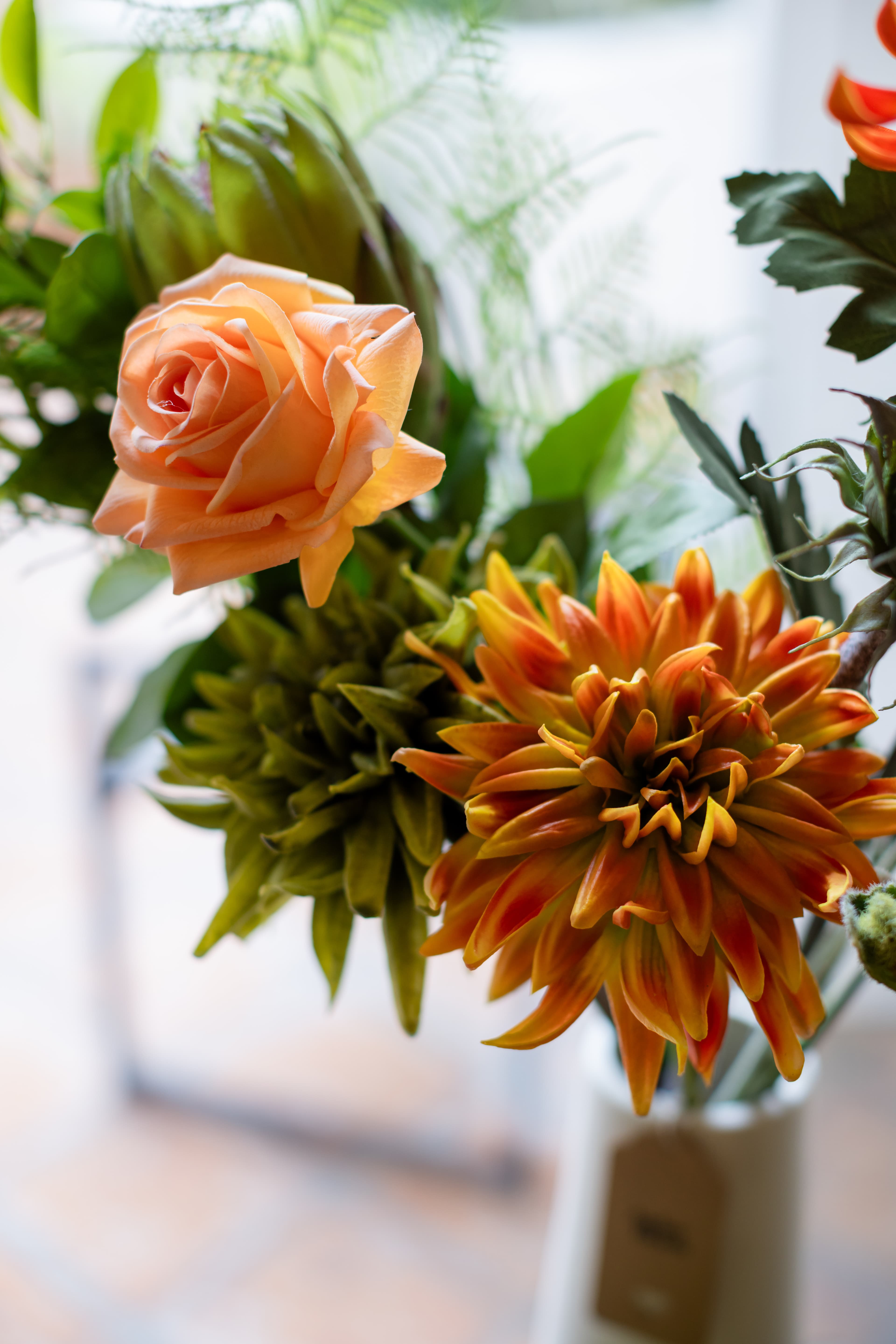Forever floral arrangement by Atelier Bloem